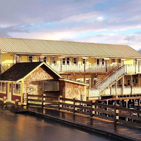 Seine Boat Inn Алерт-Бей Экстерьер фото