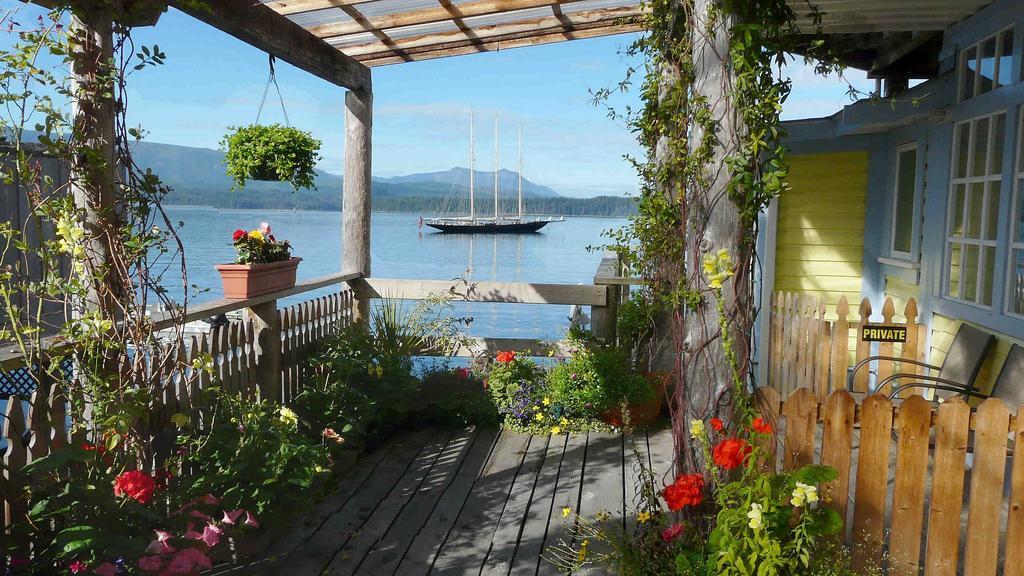 Seine Boat Inn Алерт-Бей Номер фото